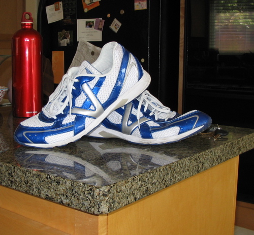 RunningShoes